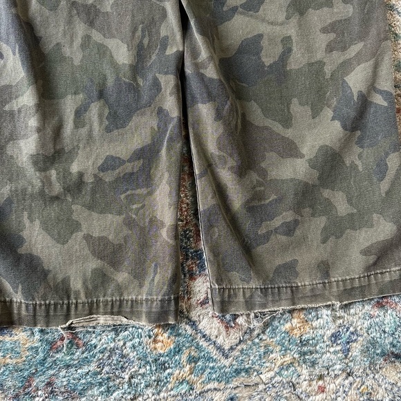 Vintage Brody Jeans Camouflage Baggy Pants Size 30 - Picture 6 of 6